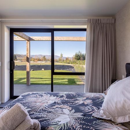 Relax In Rural Wanaka Villa Queensberry Exterior photo