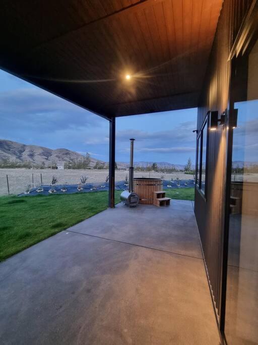 Relax In Rural Wanaka Villa Queensberry Exterior photo