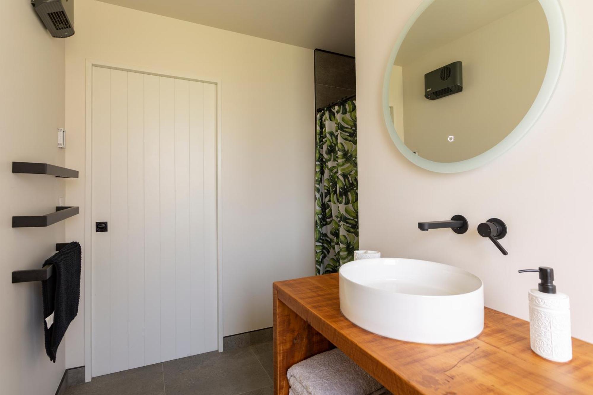 Relax In Rural Wanaka Villa Queensberry Exterior photo