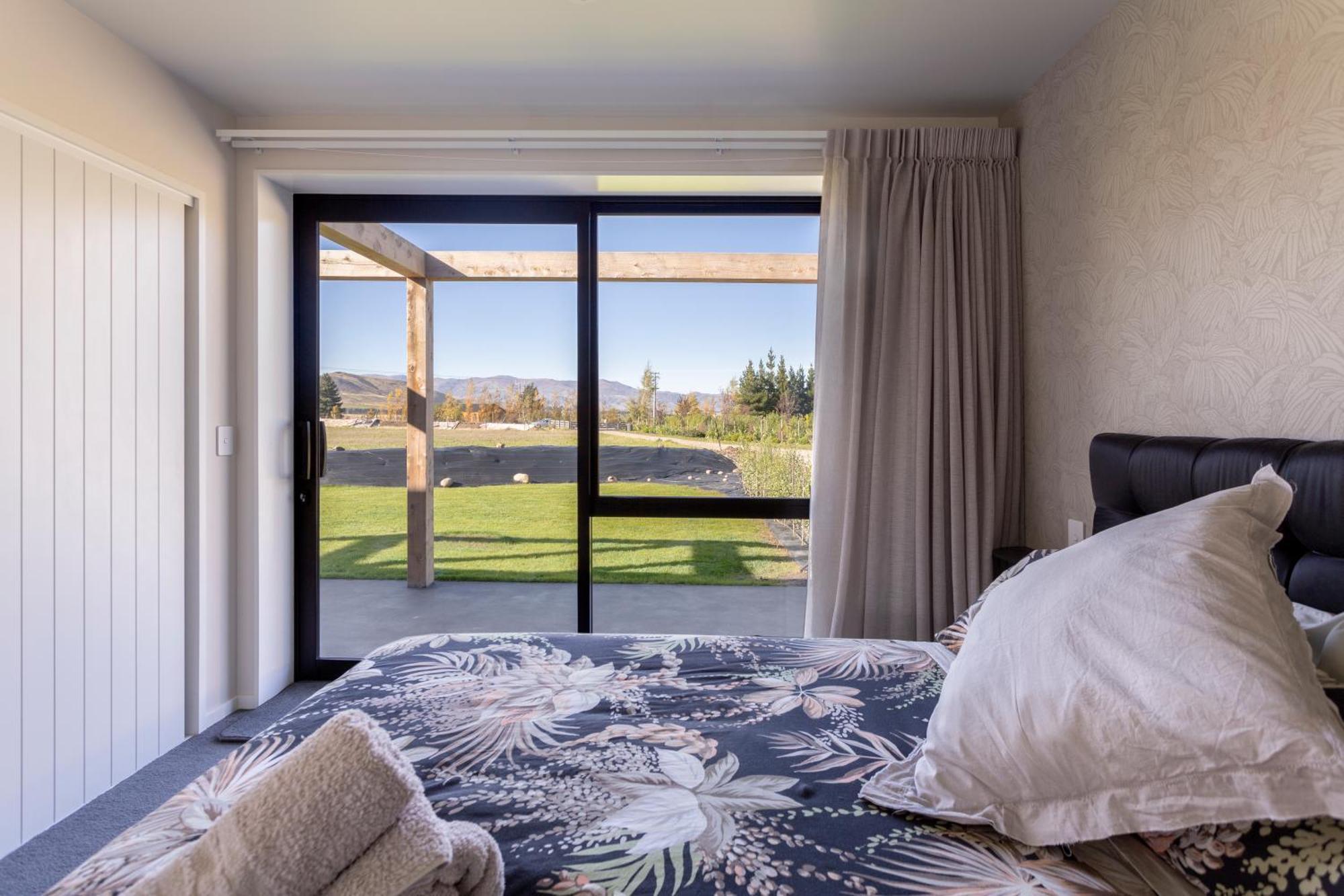 Relax In Rural Wanaka Villa Queensberry Exterior photo
